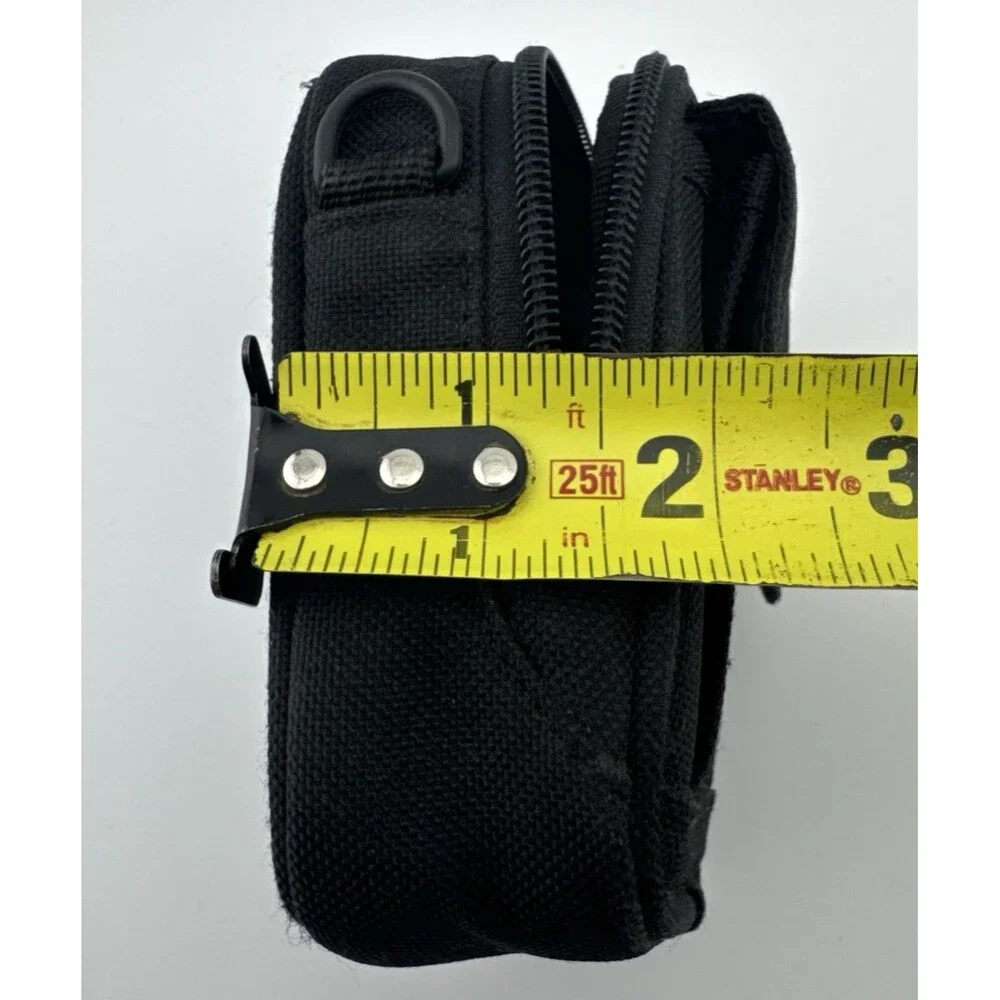 Lowepro Camera Bag Pouch Small Compact Black Z5 with belt loop and front pocket